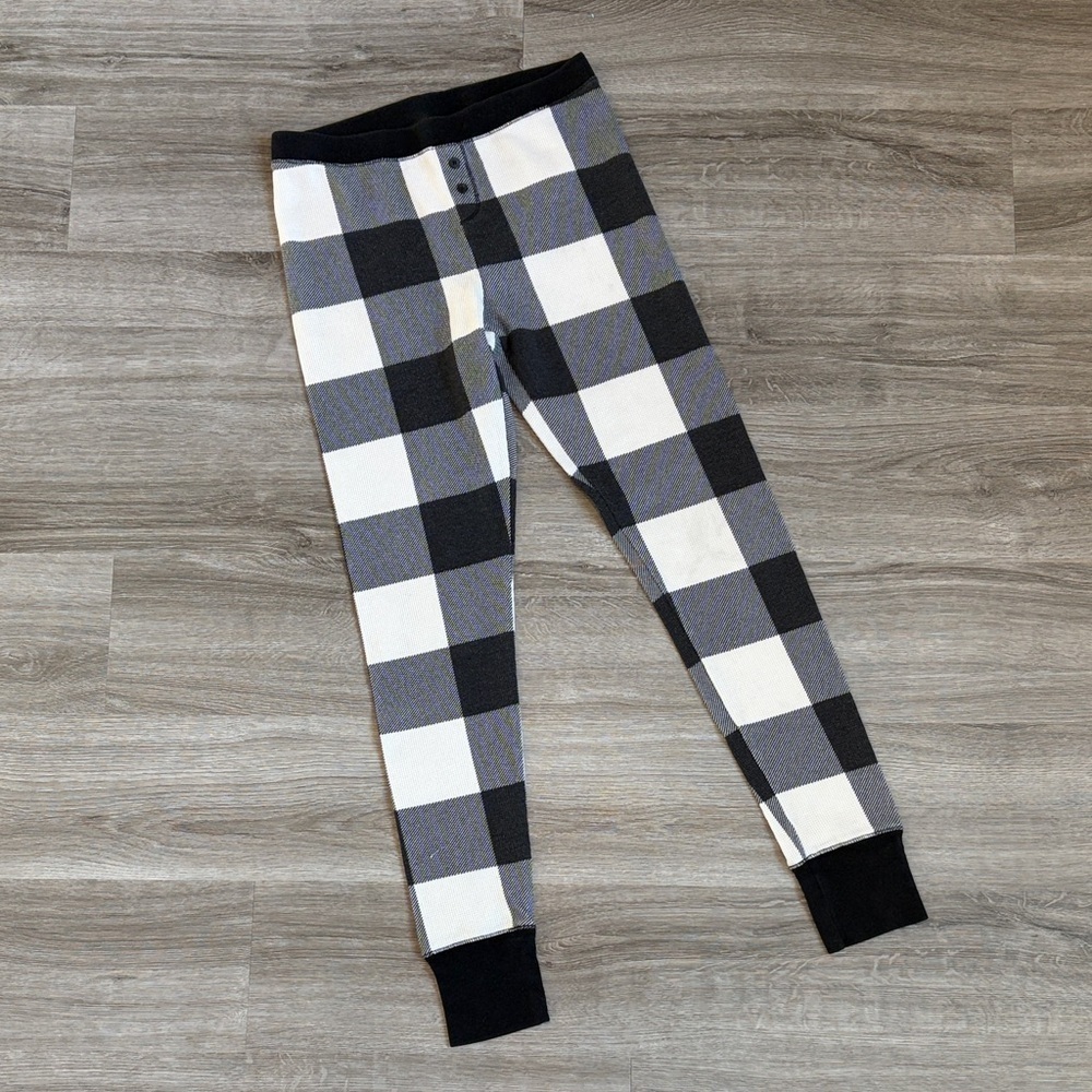 Black/white plaid pajama pants